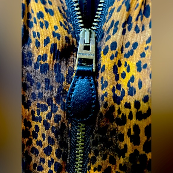Burberry Brit leopard print silk front zip designer dress NWT - Picture 11 of 12